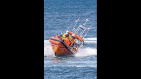 Photo of B-951 Neil Crowe on exercise in Port Erin Bay