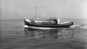 Black and white image of Peel lifeboat, Helena Harris, Manchester and District, while on trials