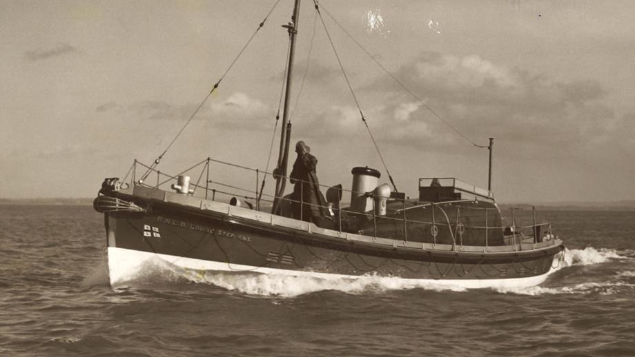 Gorleston lifeboat, Louise Stephens