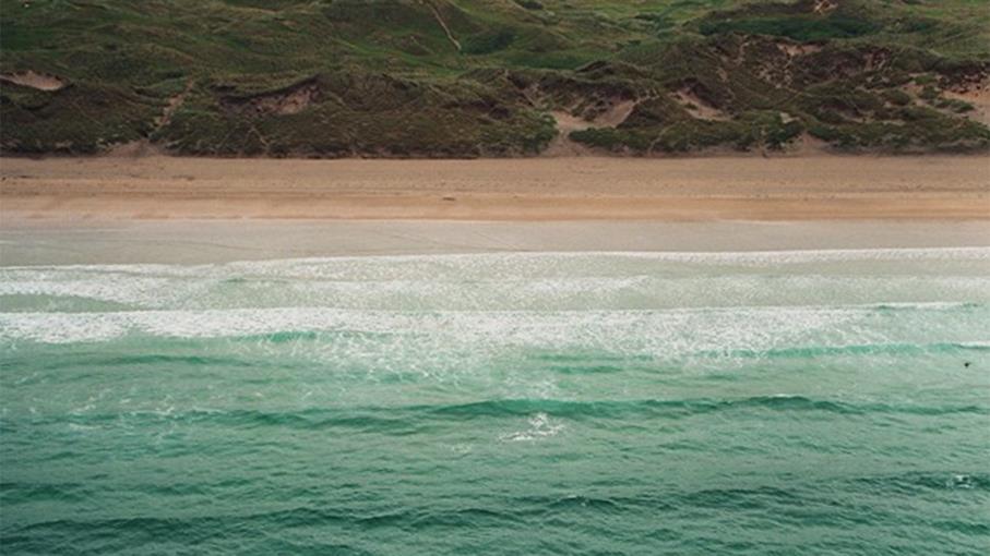 Beach View Beach at Hayle in west Cornwall is an RNLI lifeguarded beach.