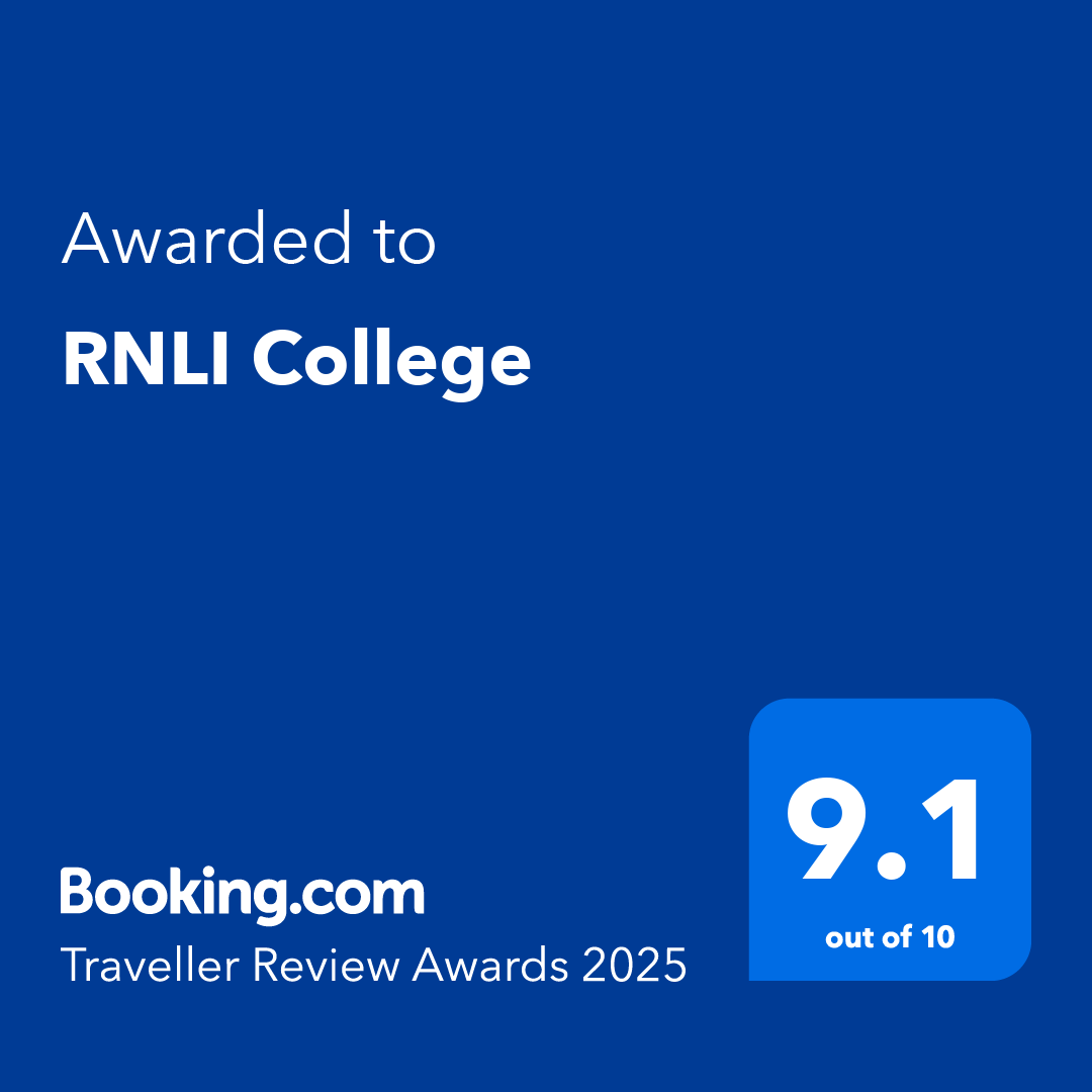 A digital award from Booking.com with rating of 9.1 displayed